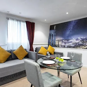 Stewart By Heeton Concept - מלון דירות